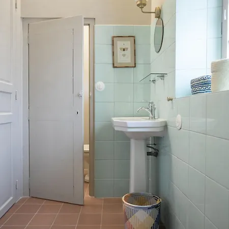 Casa Abeille Apartment