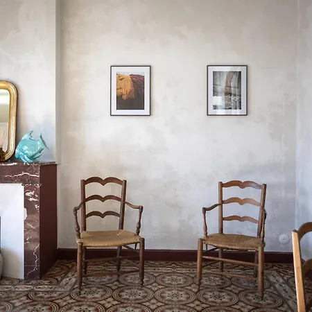 Casa Abeille Apartment