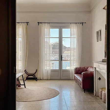 Casa Abeille Apartment